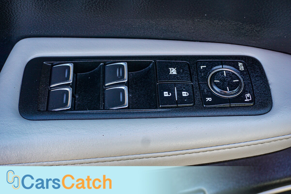 CARSCATCH - Used vehicle - SUV LEXUS RX 2019