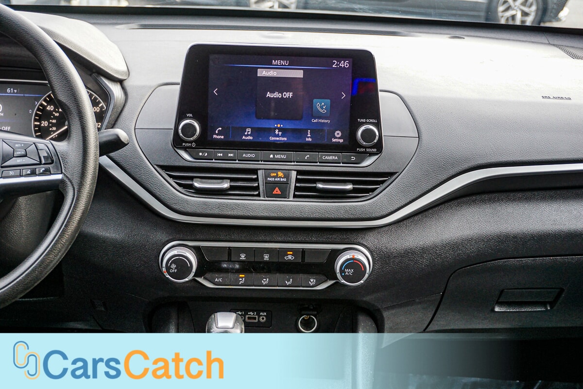 CARSCATCH - Used vehicle - SEDAN NISSAN ALTIMA 2022