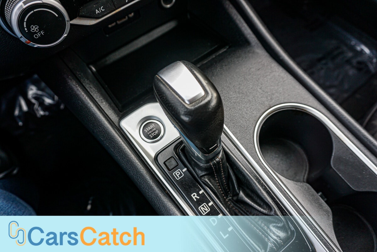 CARSCATCH - Used vehicle - SEDAN NISSAN ALTIMA 2022