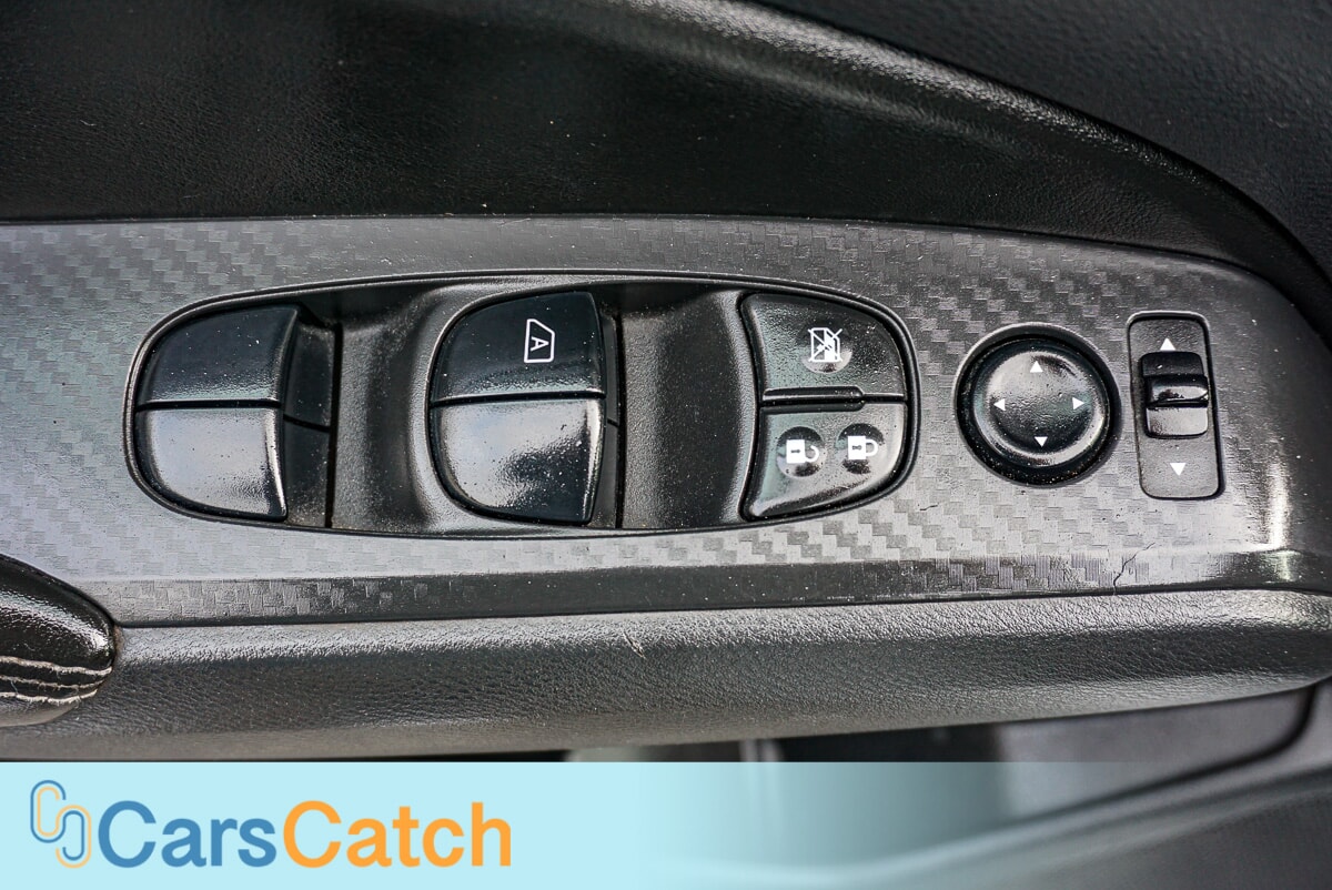 CARSCATCH - Used vehicle - SEDAN NISSAN ALTIMA 2022