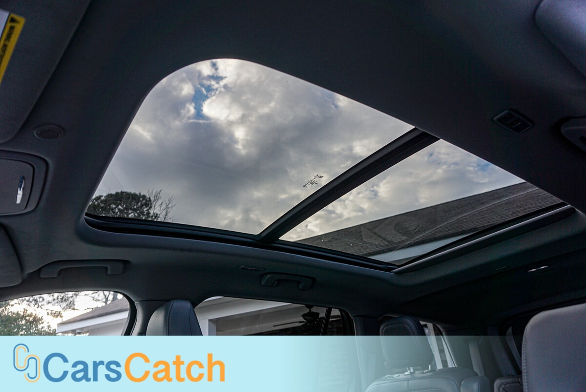 CARSCATCH - Used vehicle - SUV LINCOLN AVIATOR 2021