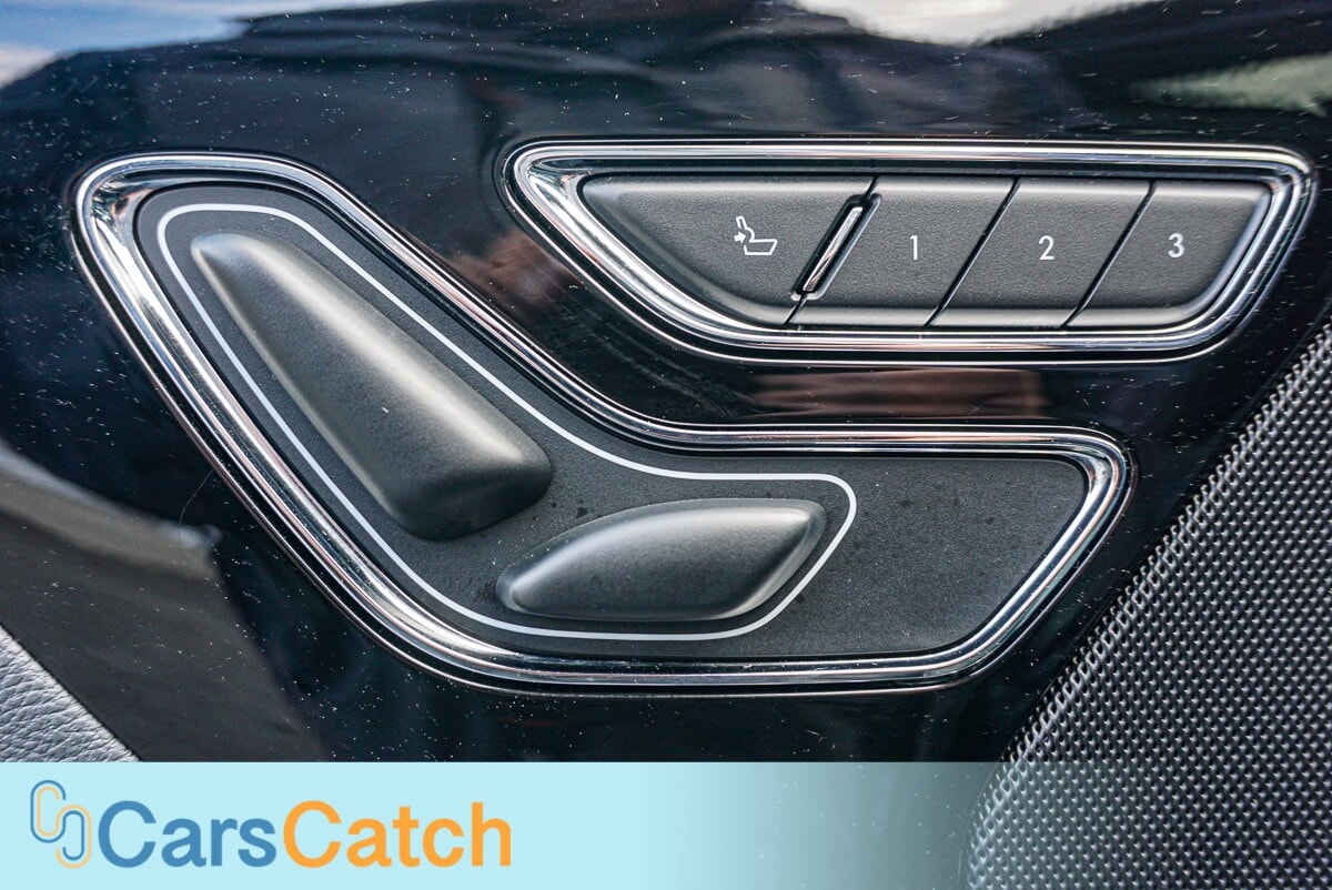 CARSCATCH - Used vehicle - SUV LINCOLN AVIATOR 2021