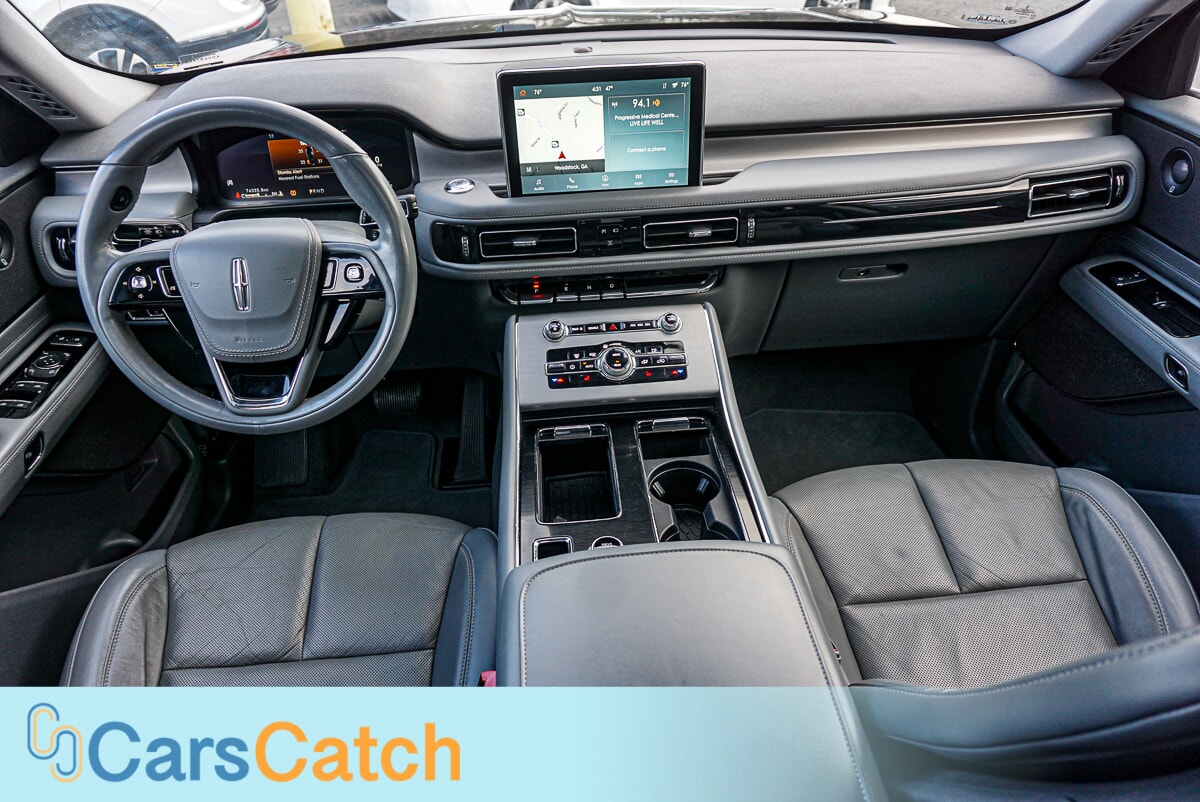 CARSCATCH - Used vehicle - SUV LINCOLN AVIATOR 2021