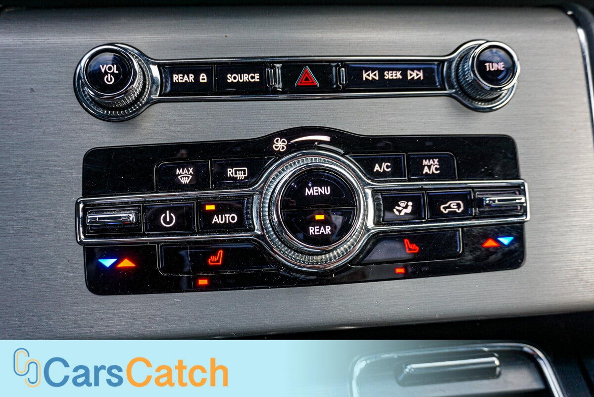 CARSCATCH - Used vehicle - SUV LINCOLN AVIATOR 2021