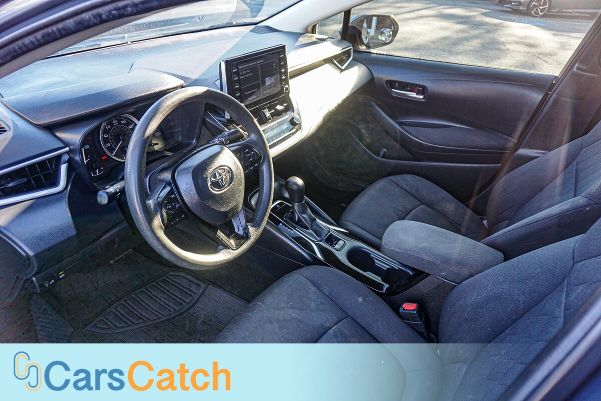 CARSCATCH - Used vehicle - SEDAN TOYOTA COROLLA 2020