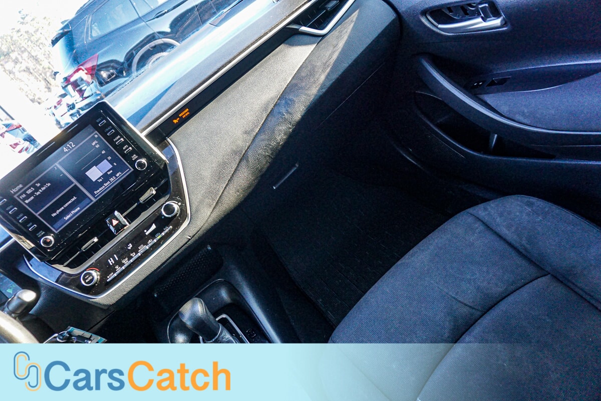 CARSCATCH - Used vehicle - SEDAN TOYOTA COROLLA 2020