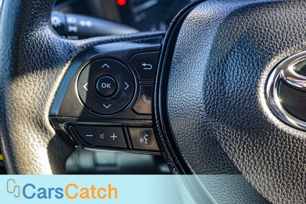 CARSCATCH - Used vehicle - SEDAN TOYOTA COROLLA 2020