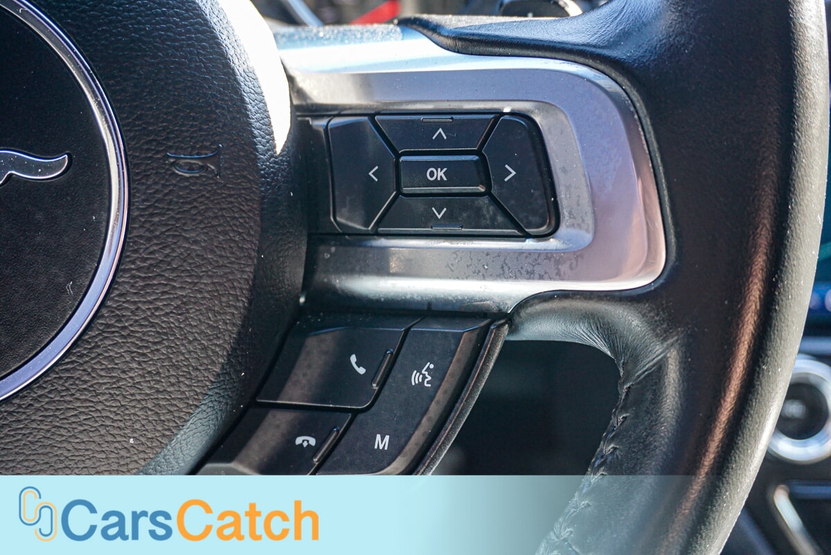 CARSCATCH - Used vehicle - COUPE FORD MUSTANG 2020