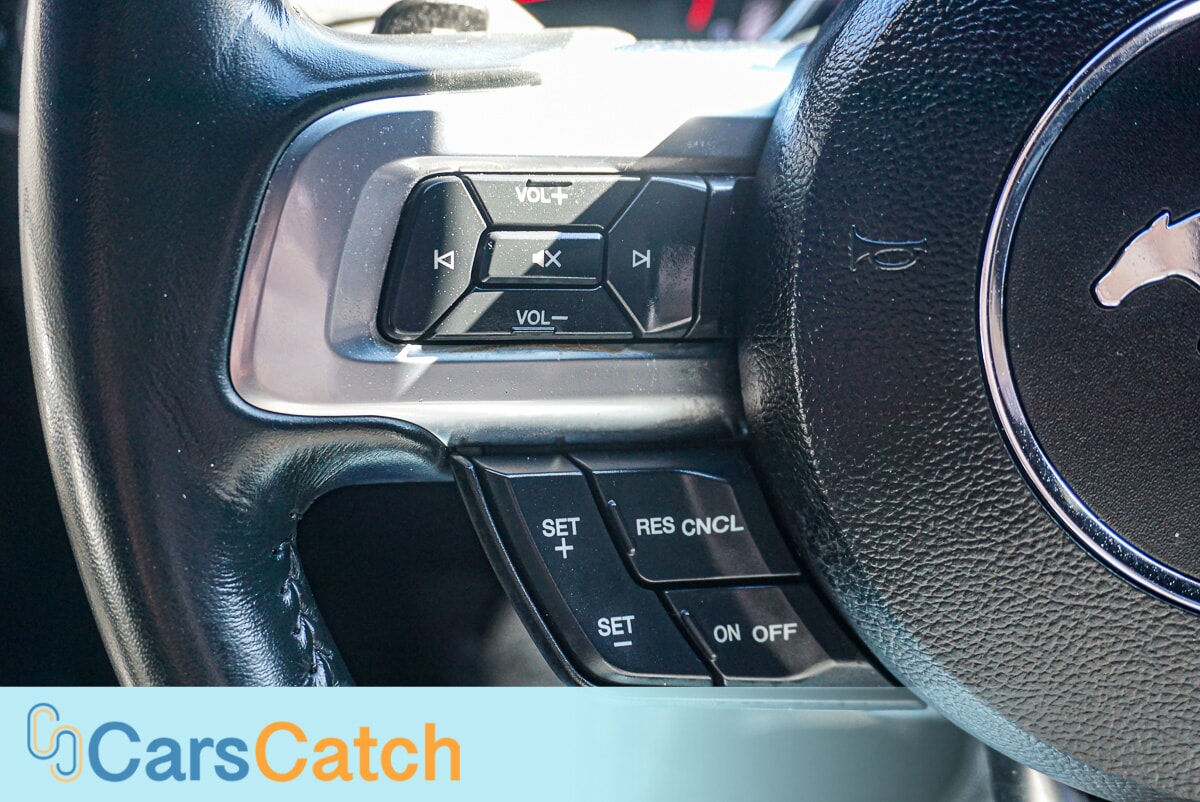 CARSCATCH - Used vehicle - COUPE FORD MUSTANG 2020