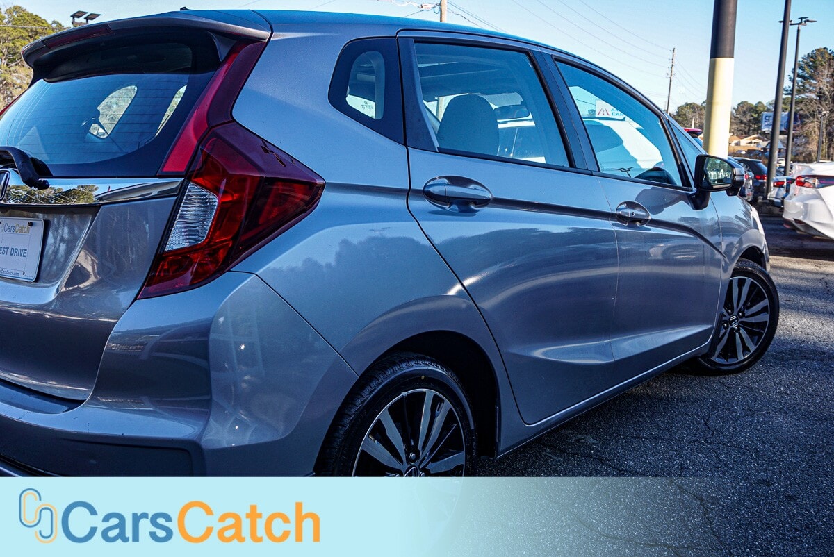 CARSCATCH - Used vehicle - SEDAN HONDA FIT 2019
