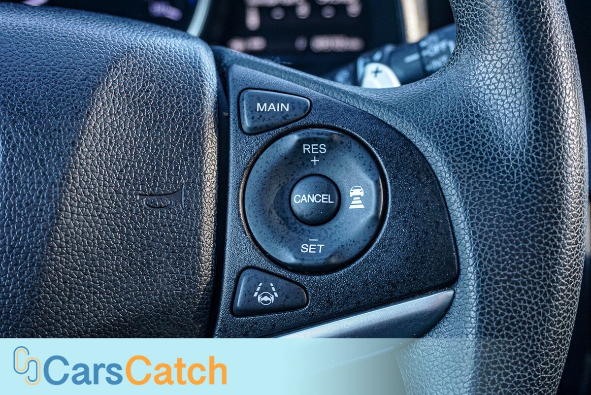 CARSCATCH - Used vehicle - SEDAN HONDA FIT 2019