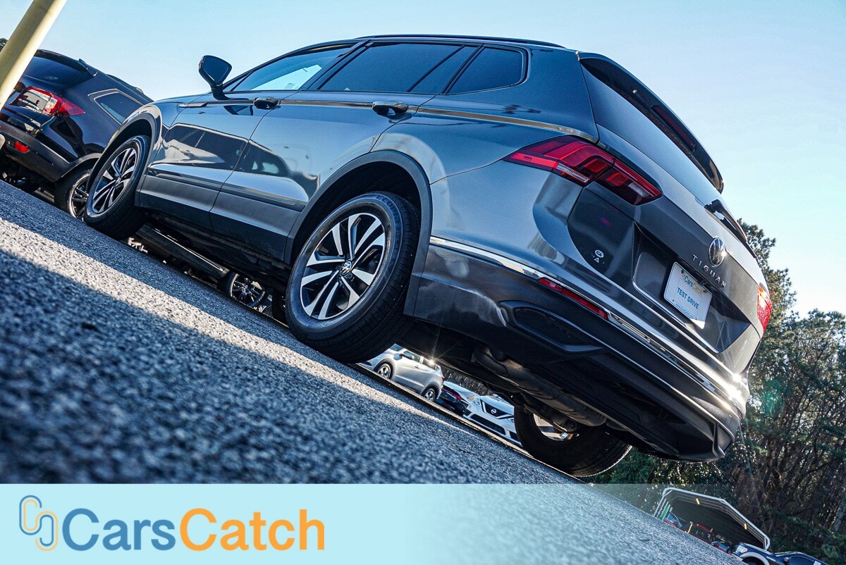 CARSCATCH - Used vehicle - SUV VOLKSWAGEN TIGUAN 2024