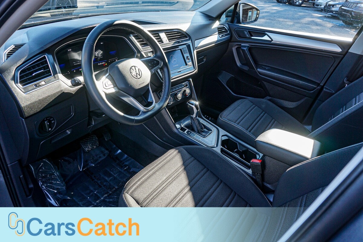 CARSCATCH - Used vehicle - SUV VOLKSWAGEN TIGUAN 2024