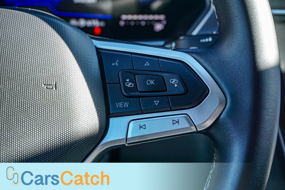 CARSCATCH - Used vehicle - SUV VOLKSWAGEN TIGUAN 2024