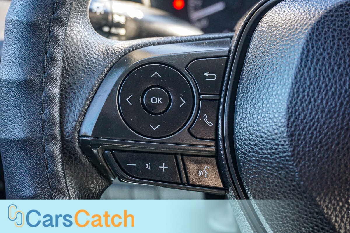 CARSCATCH - Used vehicle - SEDAN TOYOTA COROLLA 2020