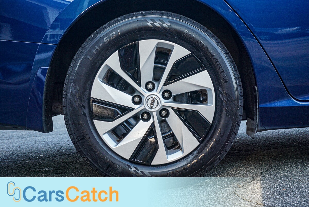 CARSCATCH - Used vehicle - SEDAN NISSAN ALTIMA 2019