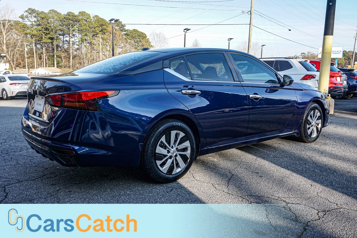 CARSCATCH - Used vehicle - SEDAN NISSAN ALTIMA 2019