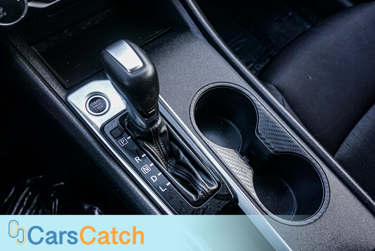 CARSCATCH - Used vehicle - SEDAN NISSAN ALTIMA 2019