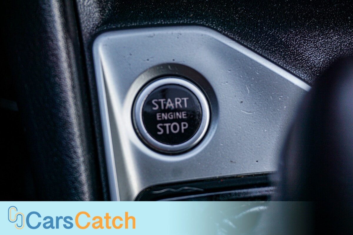 CARSCATCH - Used vehicle - SEDAN NISSAN ALTIMA 2019