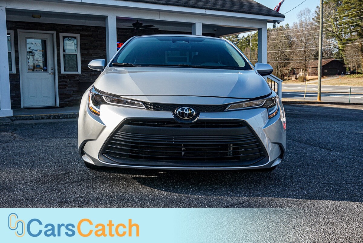CARSCATCH - Used vehicle - SEDAN TOYOTA COROLLA 2023