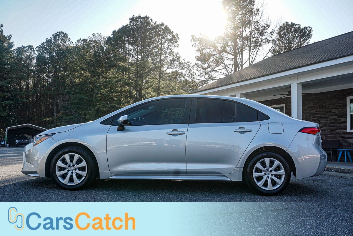 CARSCATCH - Used vehicle - SEDAN TOYOTA COROLLA 2023