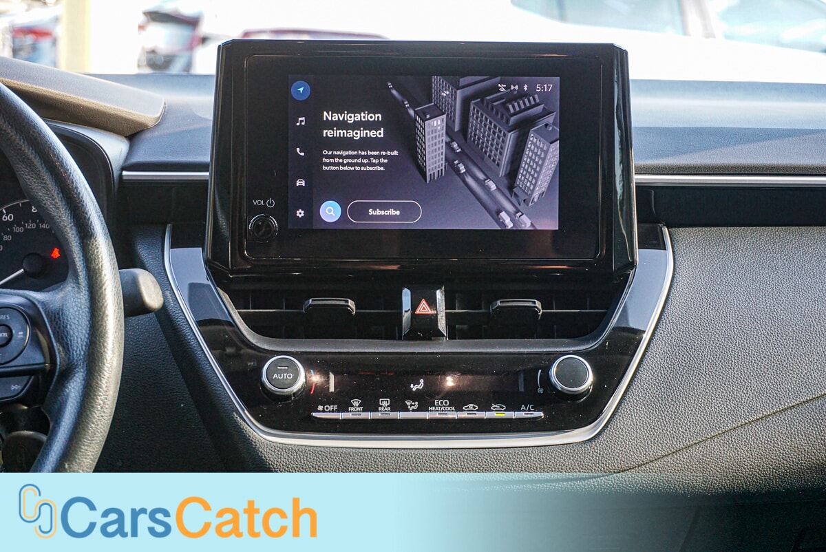 CARSCATCH - Used vehicle - SEDAN TOYOTA COROLLA 2023