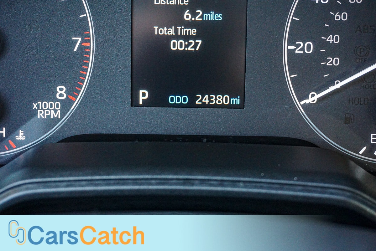 CARSCATCH - Used vehicle - SEDAN TOYOTA COROLLA 2023