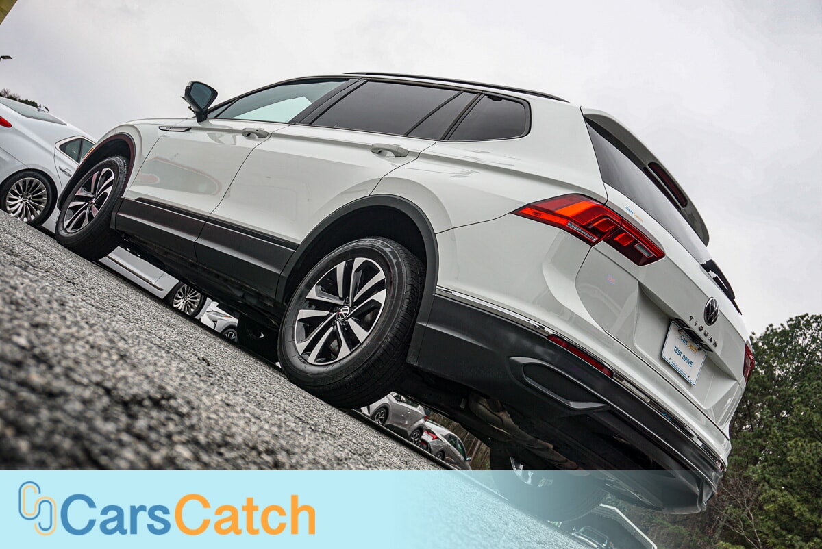 CARSCATCH - Used vehicle - SUV VOLKSWAGEN TIGUAN 2022