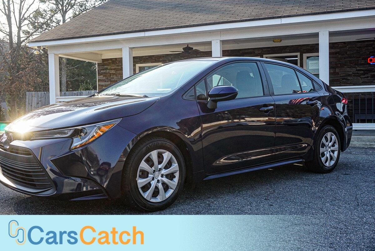 CARSCATCH - Used vehicle - SEDAN TOYOTA COROLLA 2023