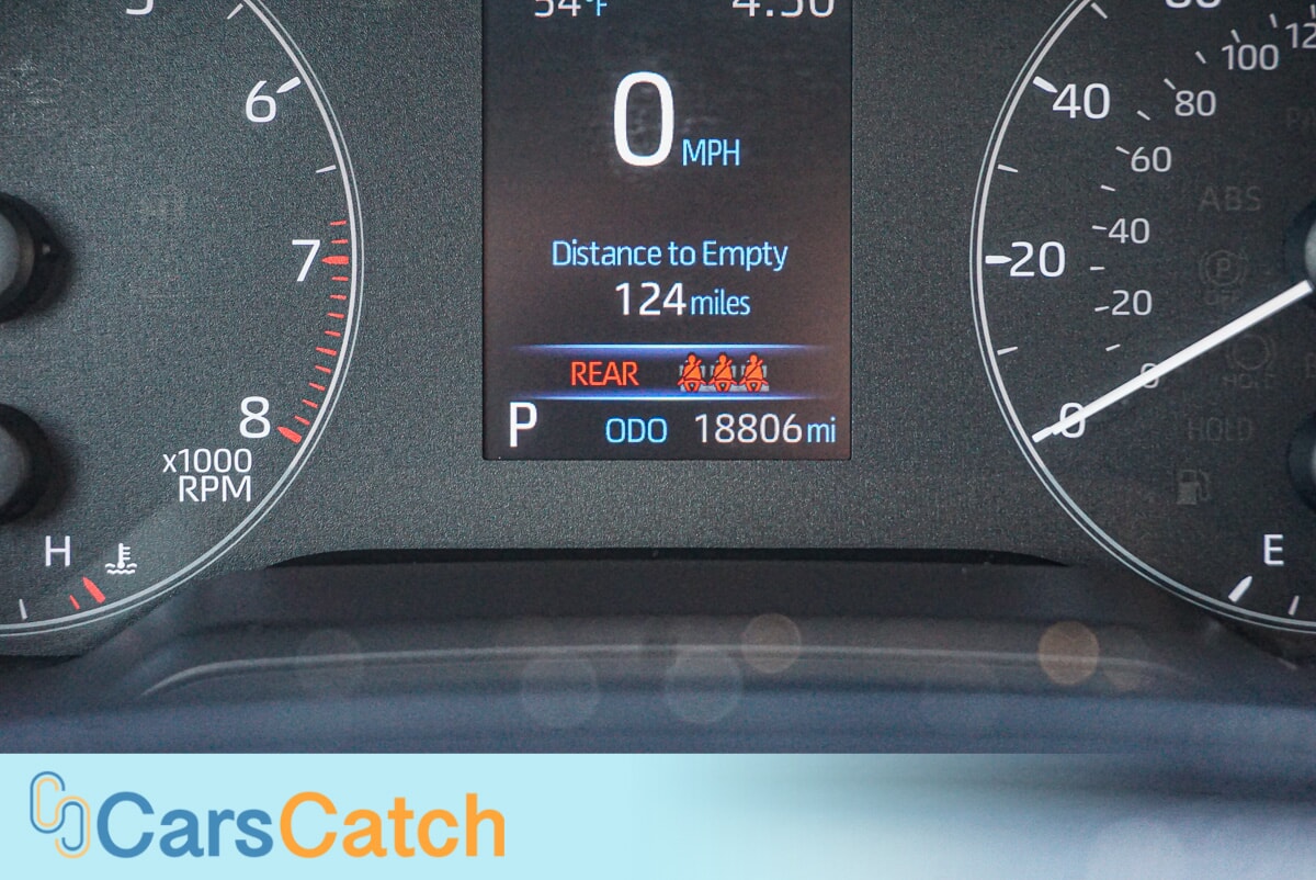 CARSCATCH - Used vehicle - SEDAN TOYOTA COROLLA 2023