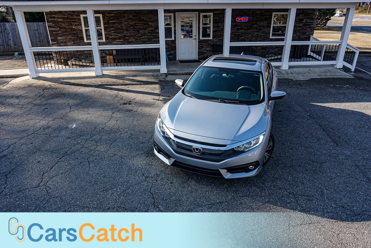 CARSCATCH - Used vehicle - SEDAN HONDA CIVIC 2017