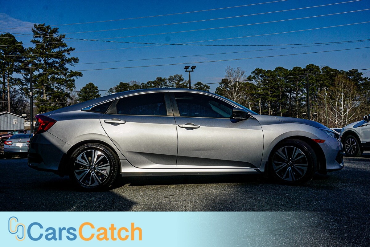 CARSCATCH - Used vehicle - SEDAN HONDA CIVIC 2017
