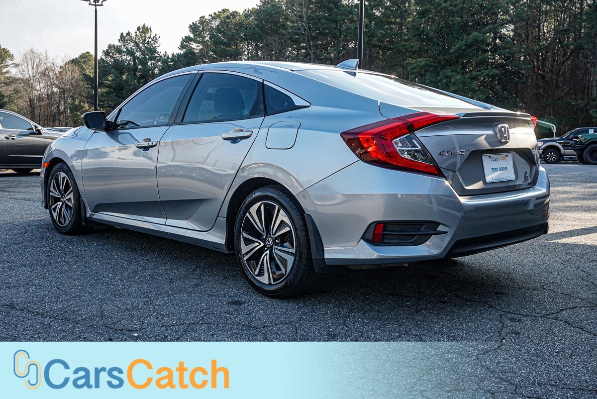 CARSCATCH - Used vehicle - SEDAN HONDA CIVIC 2017