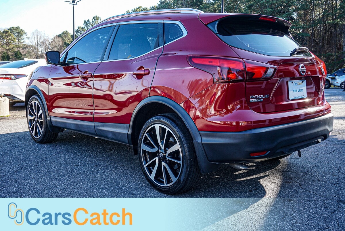 CARSCATCH - Used vehicle - SUV NISSAN ROGUE SPORT 2018