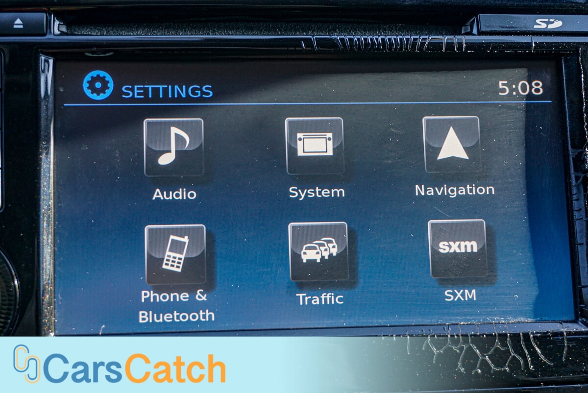 CARSCATCH - Used vehicle - SUV NISSAN ROGUE SPORT 2018