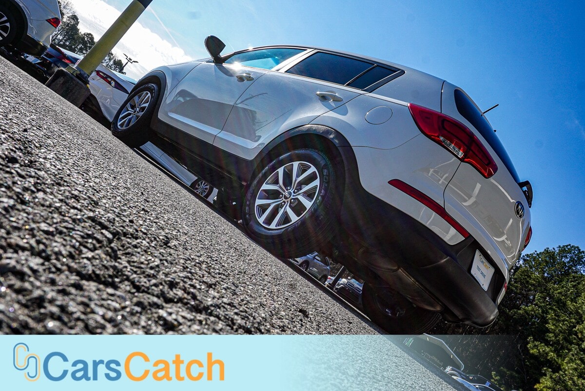 CARSCATCH - Used vehicle - SUV KIA SPORTAGE 2016