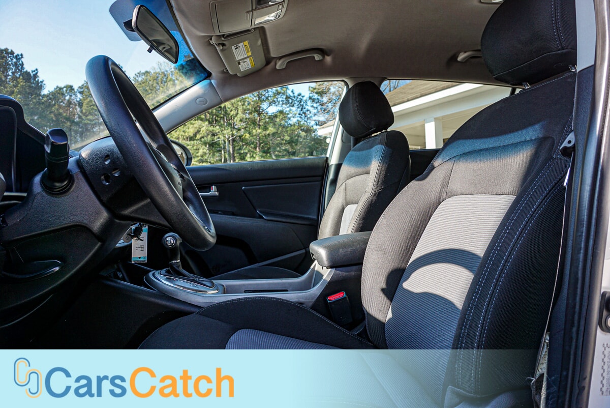 CARSCATCH - Used vehicle - SUV KIA SPORTAGE 2016