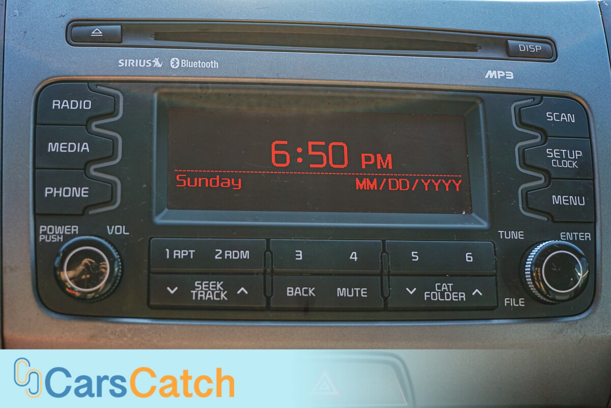 CARSCATCH - Used vehicle - SUV KIA SPORTAGE 2016