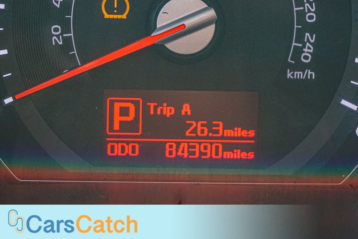 CARSCATCH - Used vehicle - SUV KIA SPORTAGE 2016