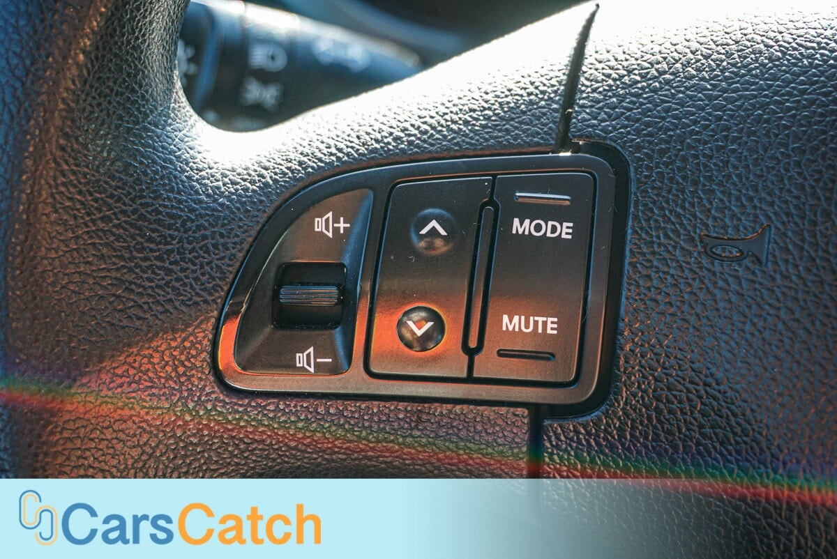 CARSCATCH - Used vehicle - SUV KIA SPORTAGE 2016