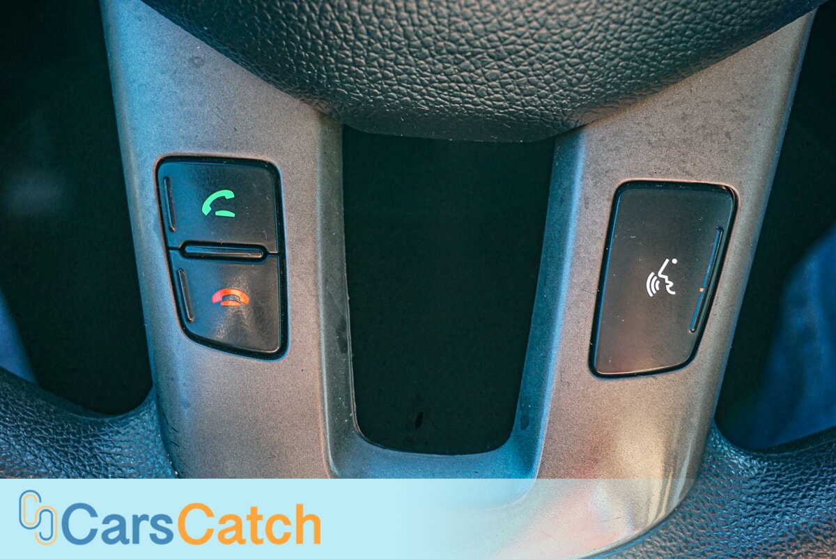 CARSCATCH - Used vehicle - SUV KIA SPORTAGE 2016