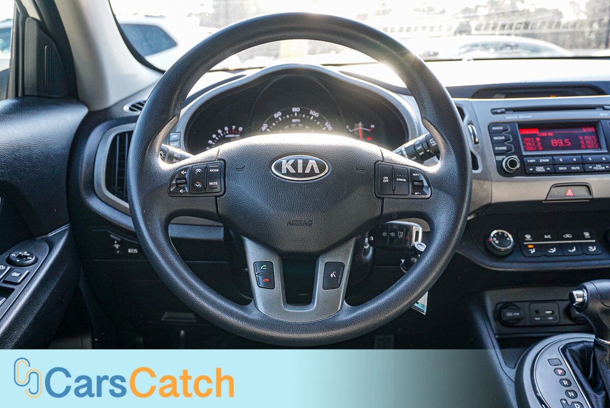 CARSCATCH - Used vehicle - SUV KIA SPORTAGE 2016