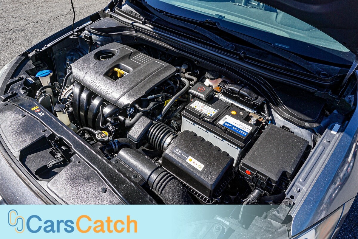 CARSCATCH - Used vehicle - SEDAN HYUNDAI ELANTRA 2018