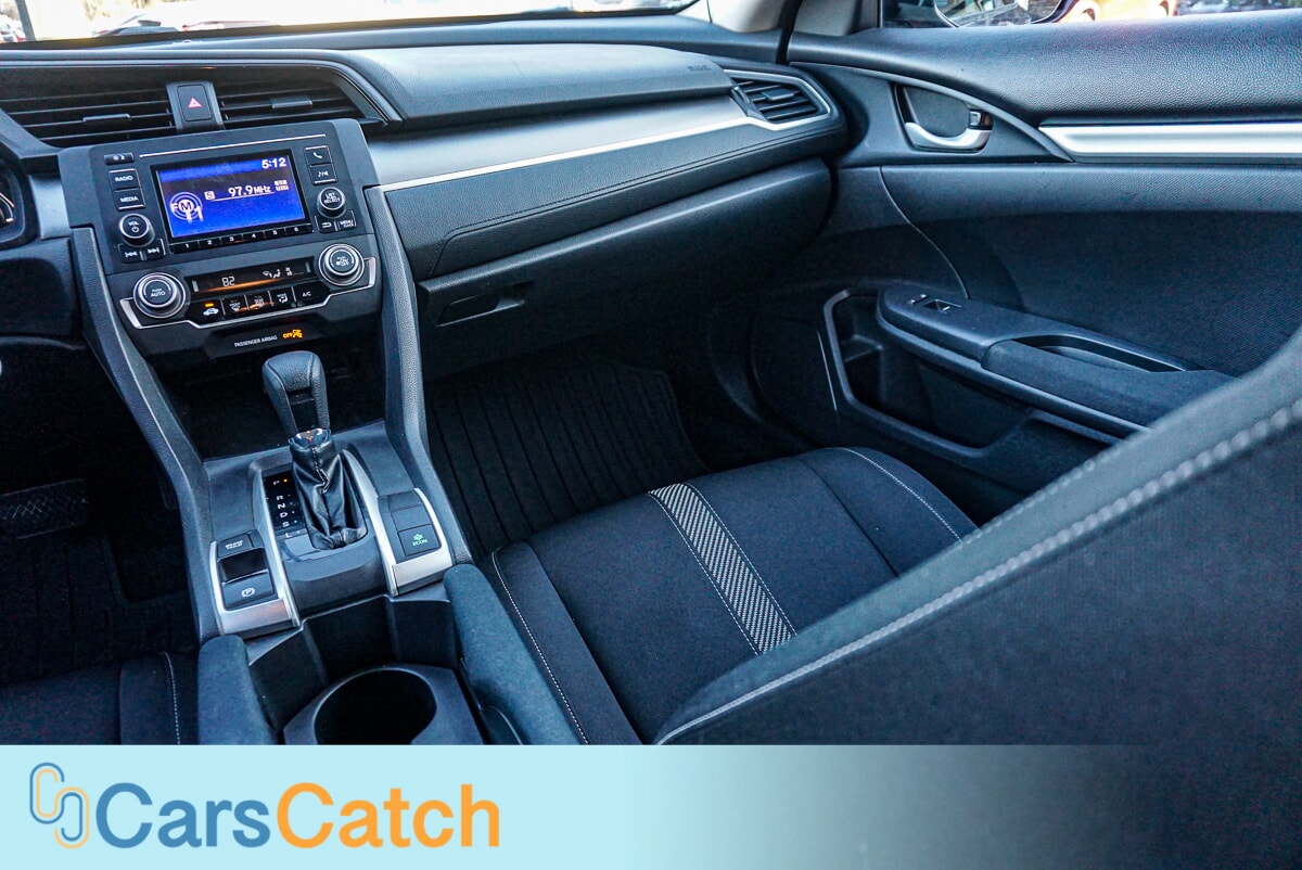 CARSCATCH - Used vehicle - SEDAN HONDA CIVIC 2016