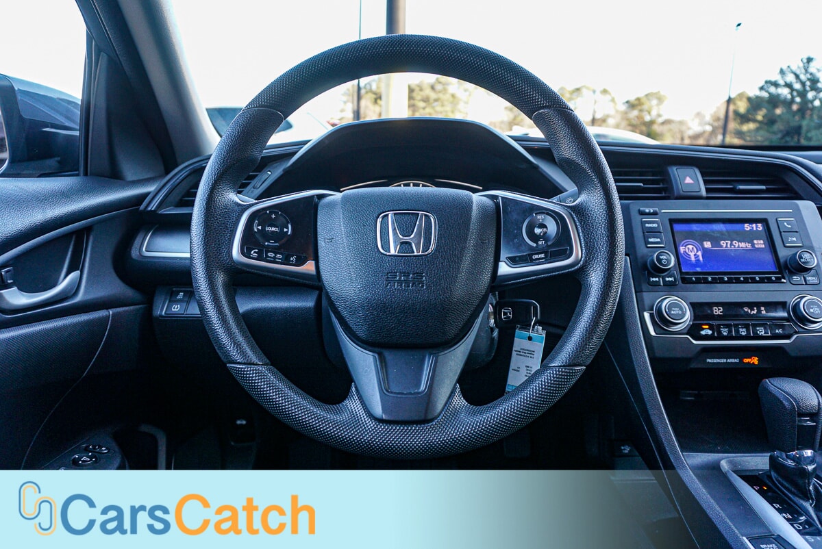 CARSCATCH - Used vehicle - SEDAN HONDA CIVIC 2016