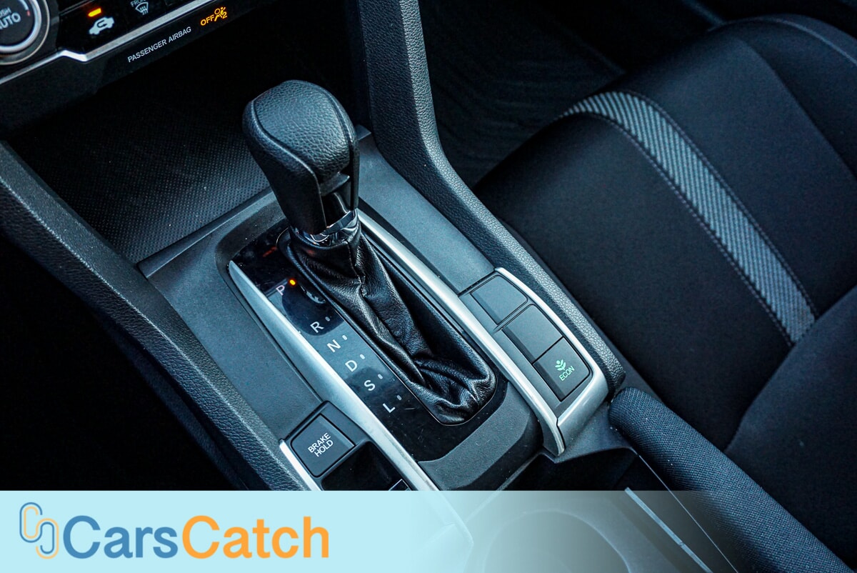 CARSCATCH - Used vehicle - SEDAN HONDA CIVIC 2016