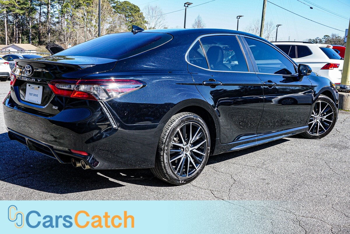 CARSCATCH - Used vehicle - SEDAN TOYOTA CAMRY 2022