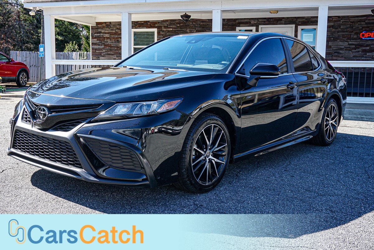 CARSCATCH - Used vehicle - SEDAN TOYOTA CAMRY 2022