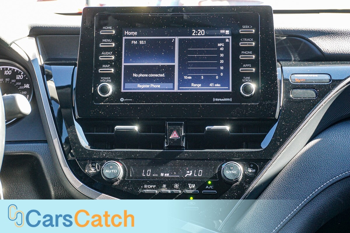 CARSCATCH - Used vehicle - SEDAN TOYOTA CAMRY 2022