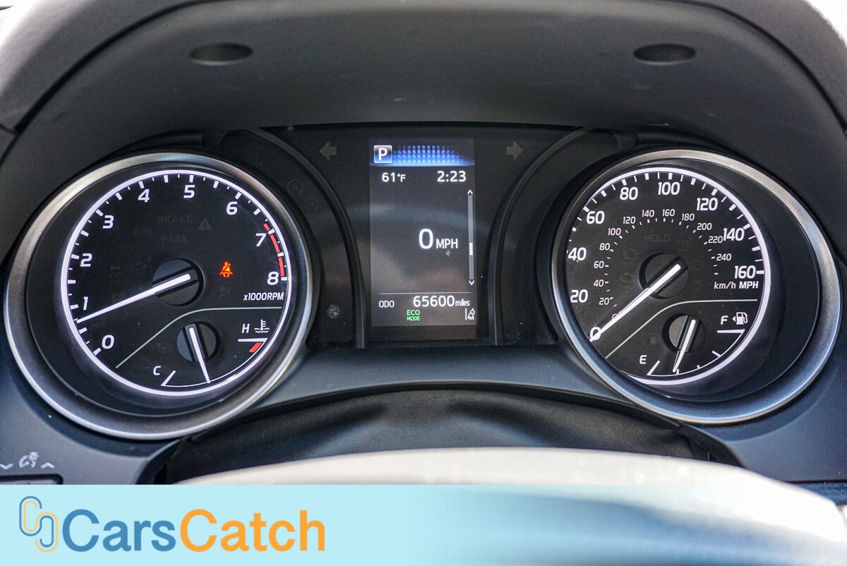 CARSCATCH - Used vehicle - SEDAN TOYOTA CAMRY 2022